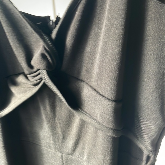 NWT Ruffle Jumpsuit - Picture 5 of 7